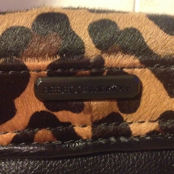 🎉HOST PICK 4/1🎉 Rebecca Minkoff Leopard Satchel - Picture 3 of 4