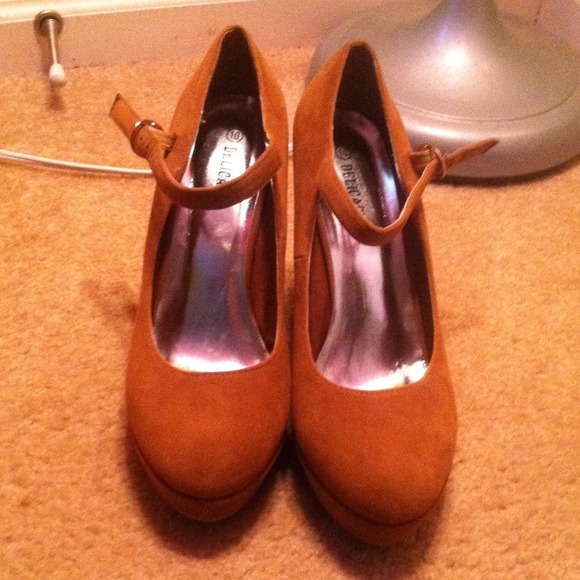 Wedges - Picture 2 of 2