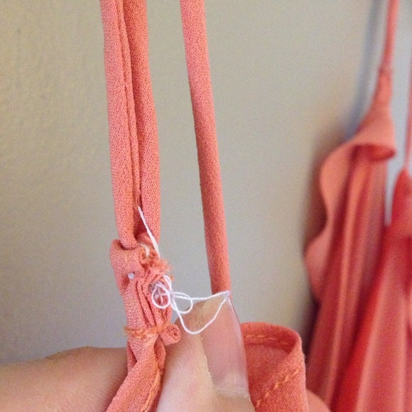 Tobi coral dress - Picture 3 of 4