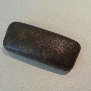 Eyeglass case