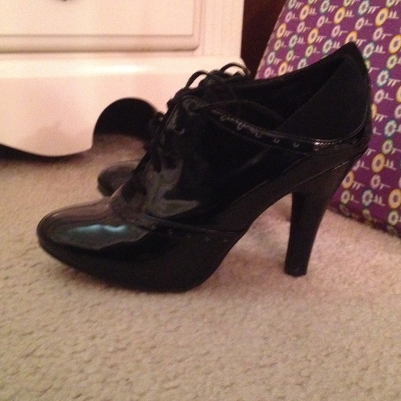 Boot heels