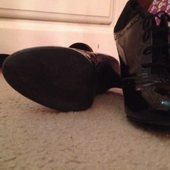 Boot heels - Picture 3 of 3