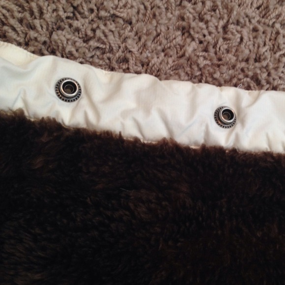 American Eagle Puff Jacket - Picture 4 of 4