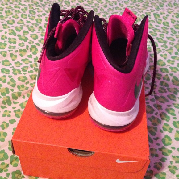 Pink lebron 9 - Picture 3 of 4