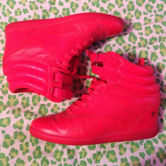 Sneaker wedges