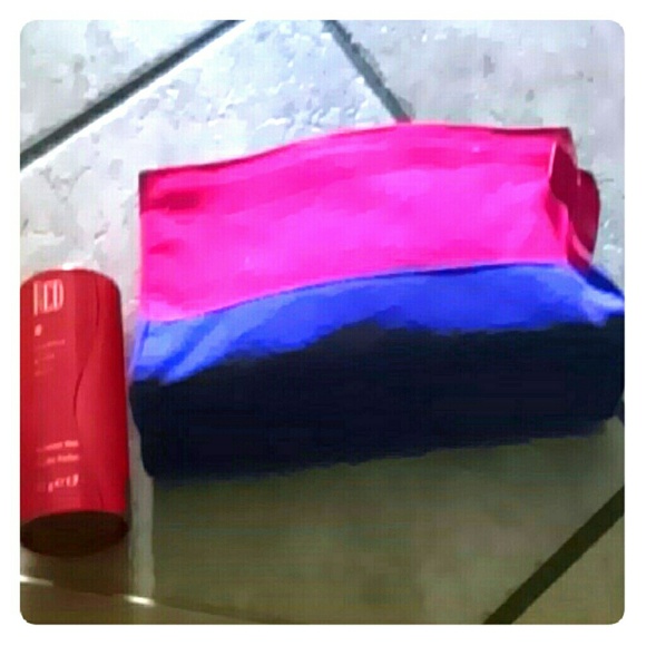 Georgio Red body powder and makeup bag.