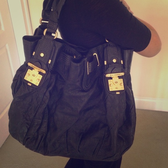 ✨Authentic Juicy Couture slouch leather handbag✨