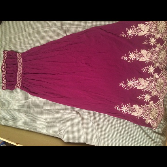 Strapless, floral dress