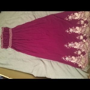 Strapless, floral dress