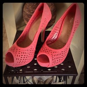 👠 Coral High Heels 👠