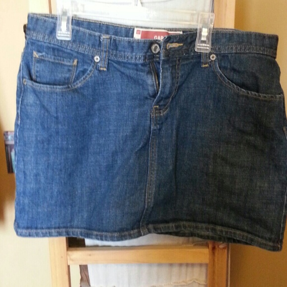 Gap denim mini skirt 10