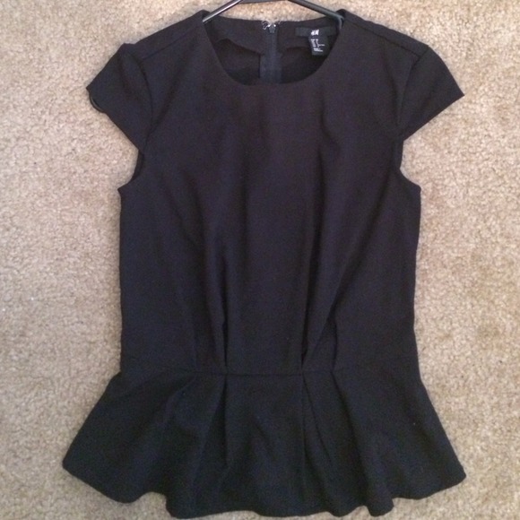 Cap Sleeve Black Peplum Top
