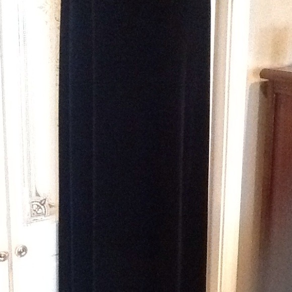 Formal evening gown - Picture 3 of 4