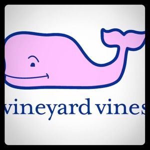IM LOOKIN FOR VINEYARD VINES