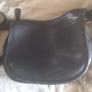 Beautiful vintage coach handbag closet clear out