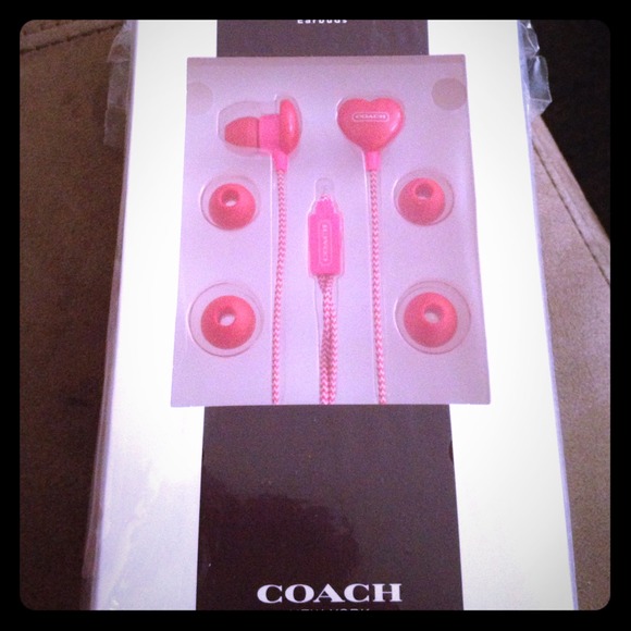coach earbuds