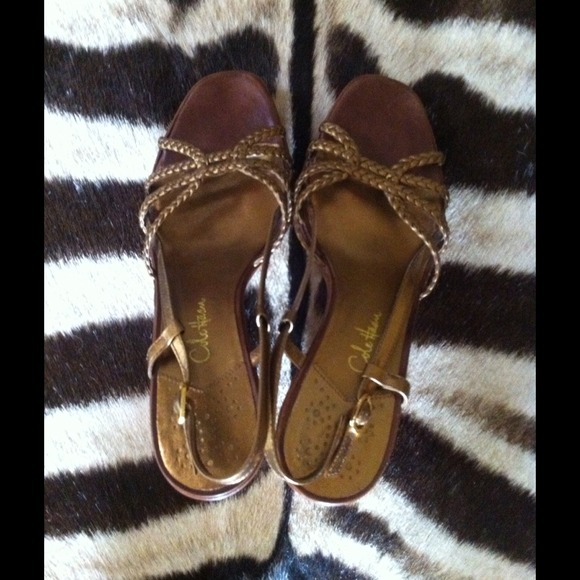 Cole Haan Shoes - 💕PRICE DROP 💕 Cole Haan Wedge shoes