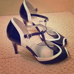 Peep toe black and white patent Tahari heels