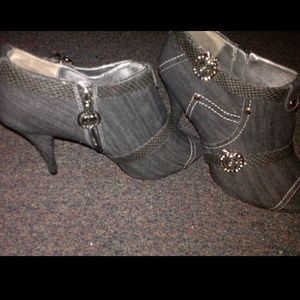 Apple Bottom booties