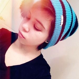 ❗️REDUCED❗️Neff Striped Beanie