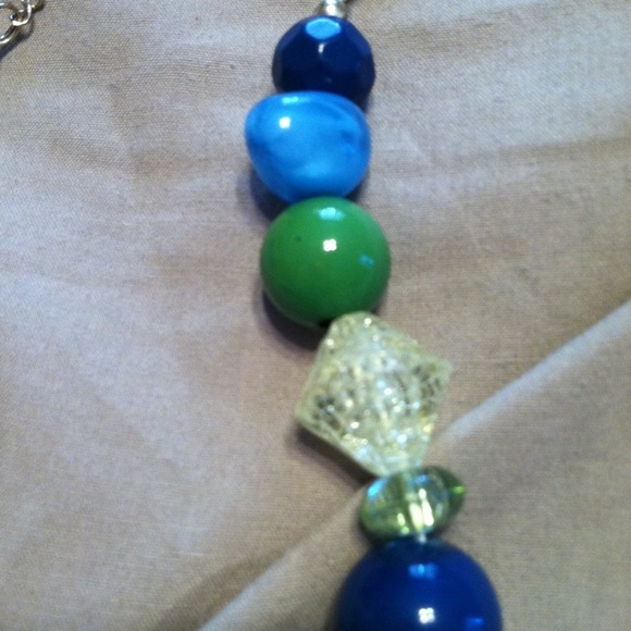 Chunky necklace - Picture 3 of 3