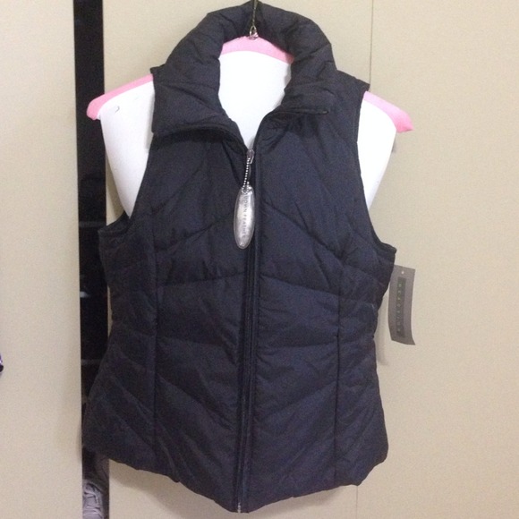 Kenneth Cole reaction vest