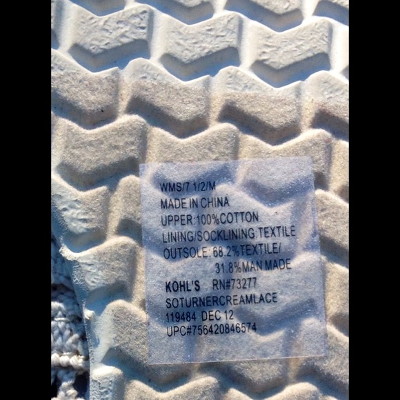 💝SOLD 💝Crochet slip ons from Khols 7.5 - Picture 2 of 4