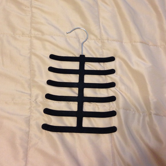 Tie/ belt organizer