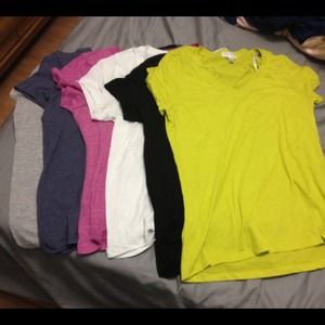 Basic V-neck Tshirts