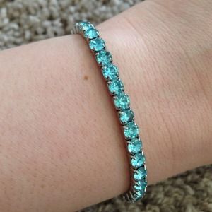 SOLD!! Bundle 4 @ladydiana4ever Turquoise bracelet