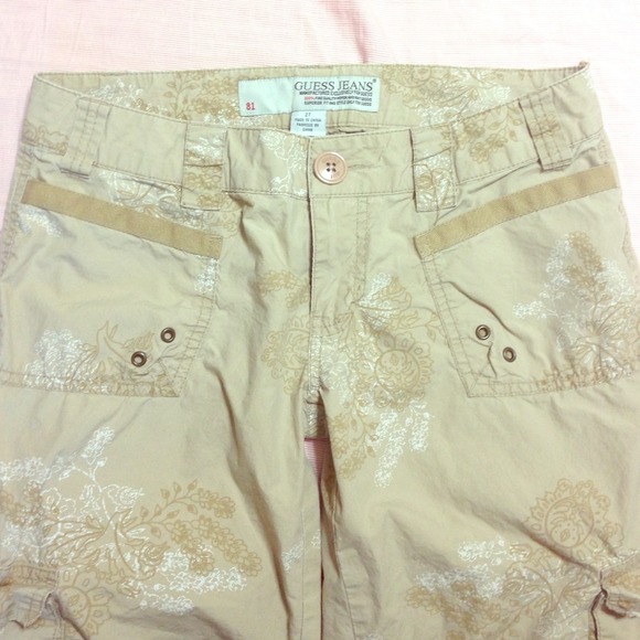 Guess jeans khaki capris