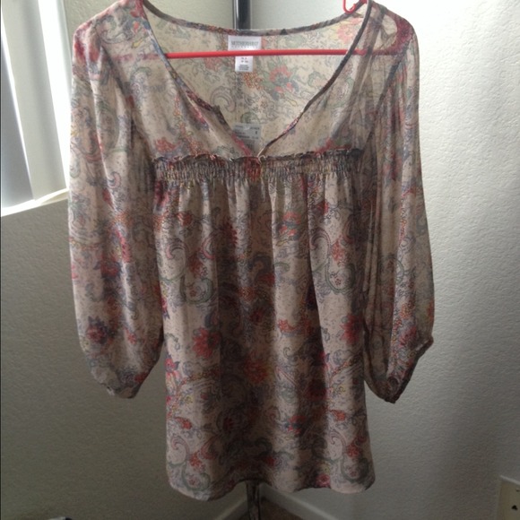 HOLD 💕Motherhood maternity blouse