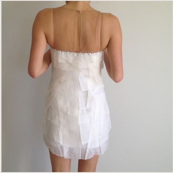 πHOST PICK πBCBG white dress - Picture 2 of 3