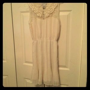 💋REDUCED lace white dress