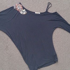 Arden B top