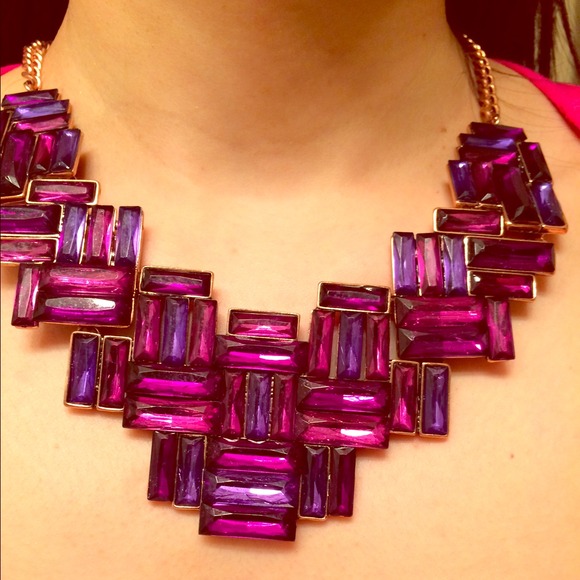 💜💜 beautiful purple necklace💜💜