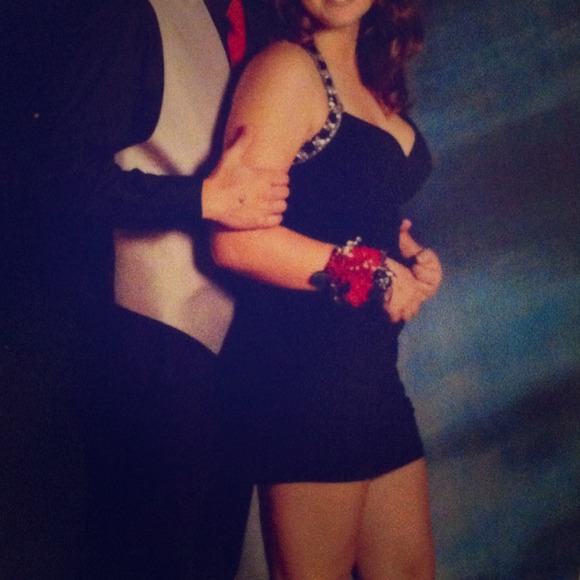 Pretty black homecoming/prom dress 🌟