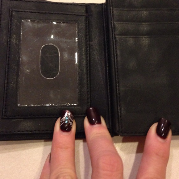 Wallet - Picture 3 of 4