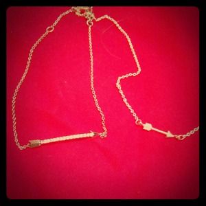 Arrow necklace and bracelet
