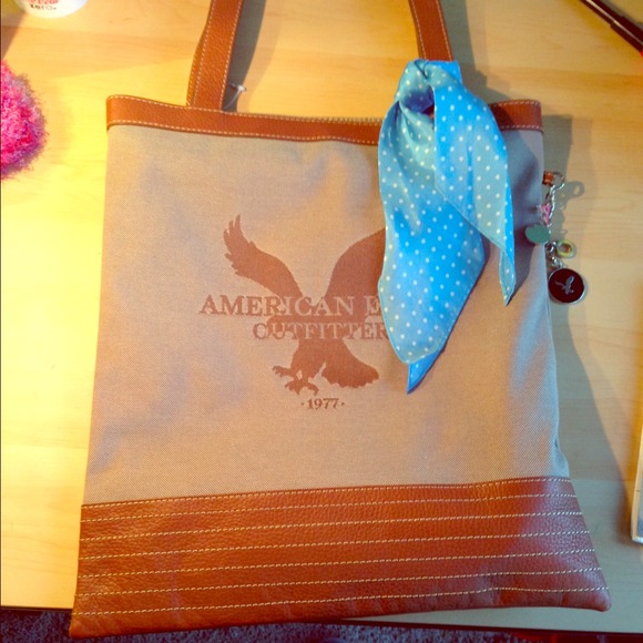 BRAND NEW American Eagle Tote Bag!!