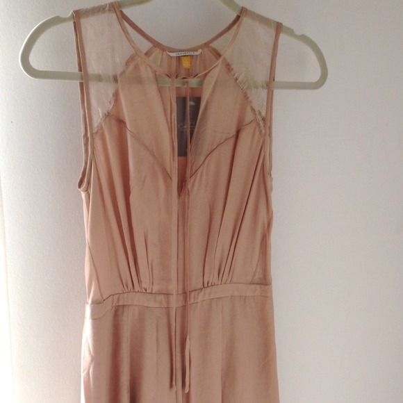 ❤️HOST PICK❤️ Leifsdottir Silk & Lace Dress - Picture 2 of 4