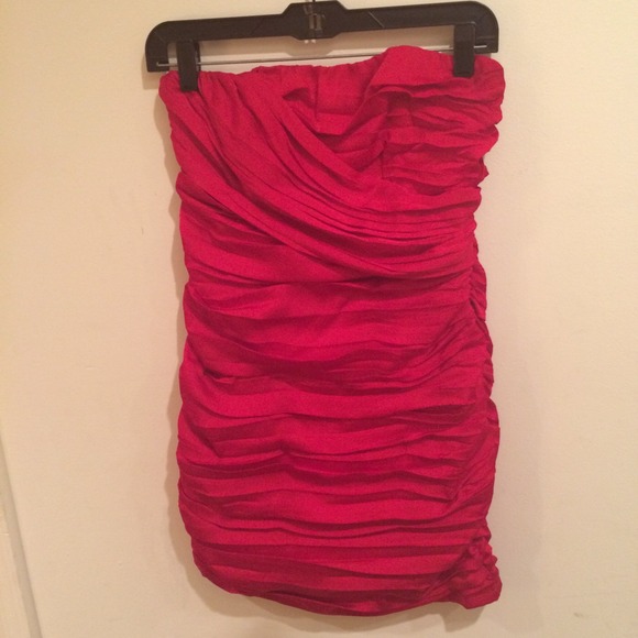Express Red Ruched Dress - Picture 3 of 3