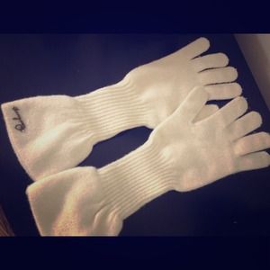 Burberry cashmere gloves