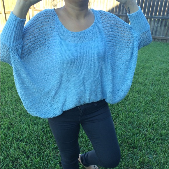 #202 Baby blue pullover sweater - Picture 2 of 4