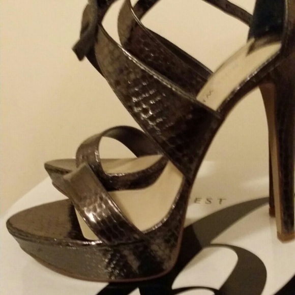 🚫🚫 SOLDNine West🚫🚫 - Picture 3 of 4