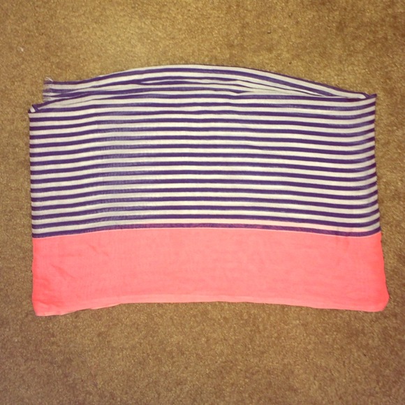 Gorjana Coral, Navy & White Striped Light Scarf