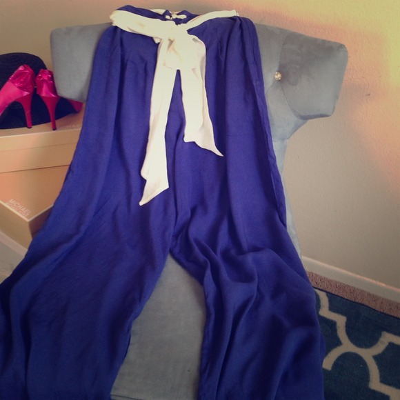 Blue wide pants