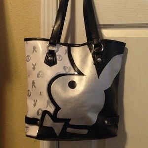 ✨🐇Authentic Playboy Purse👜