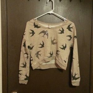 Long Sleeve Cropped Flying Bird Print Sweater