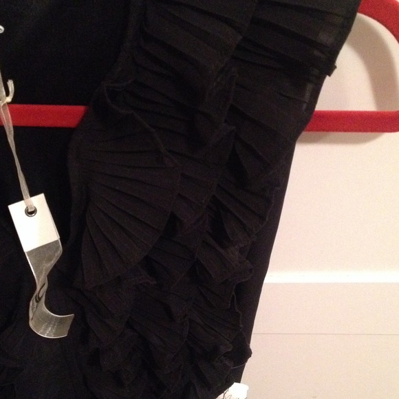 Dress - Picture 4 of 4